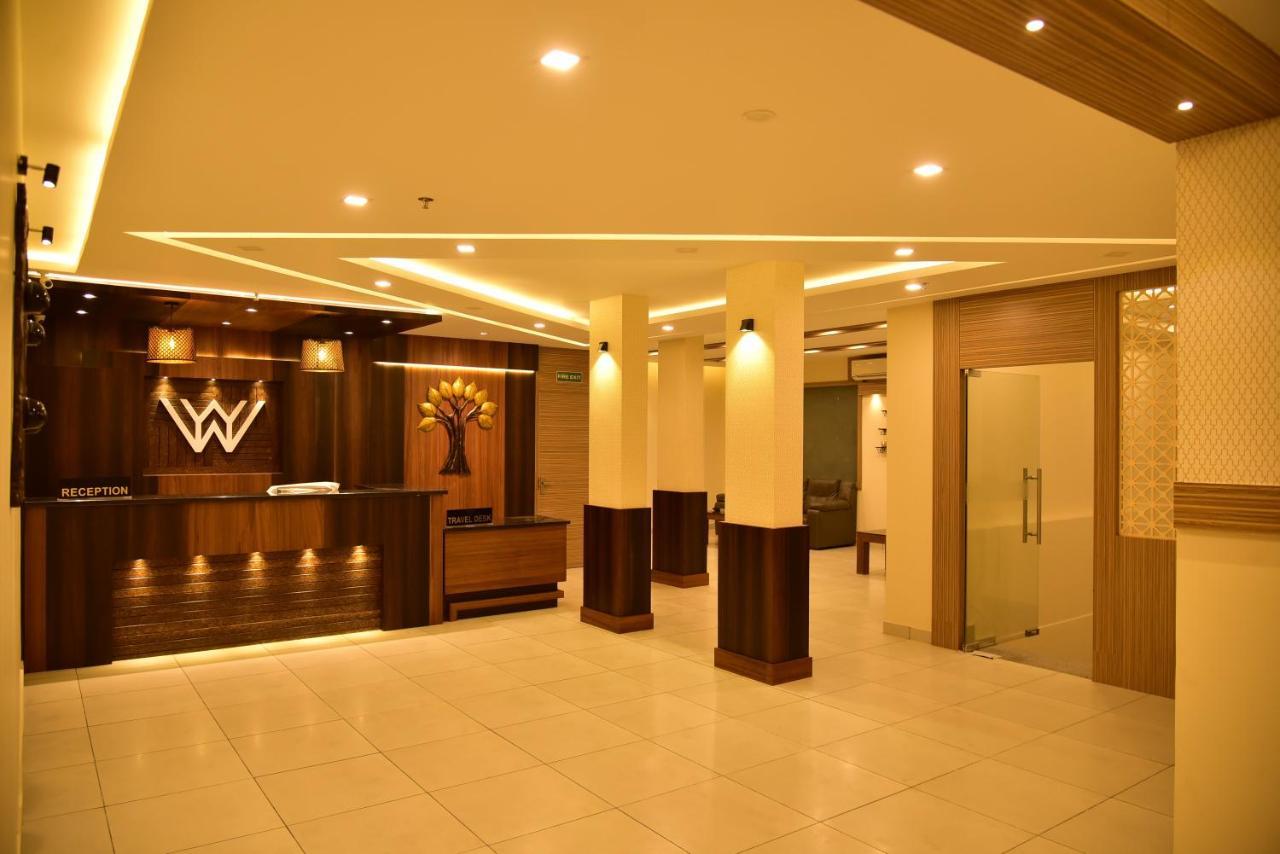 White Suite Hotel Kozsíkóde Kültér fotó